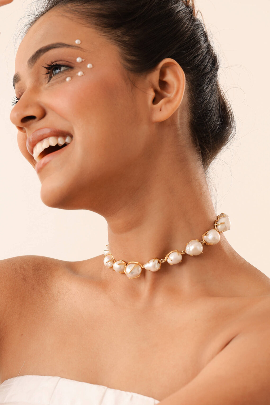 Augusta Baroque Pearl choker