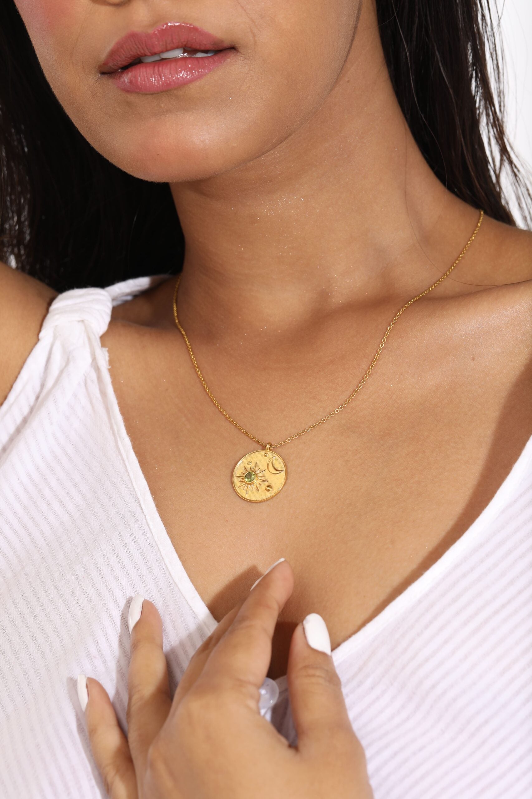 Zira : Sun Moon Pendant